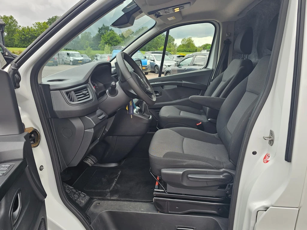 Renault Trafic – foto 16