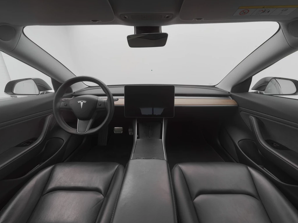 Tesla Model 3 – foto 21