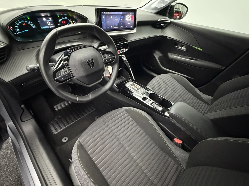 Peugeot e-208 – foto 21