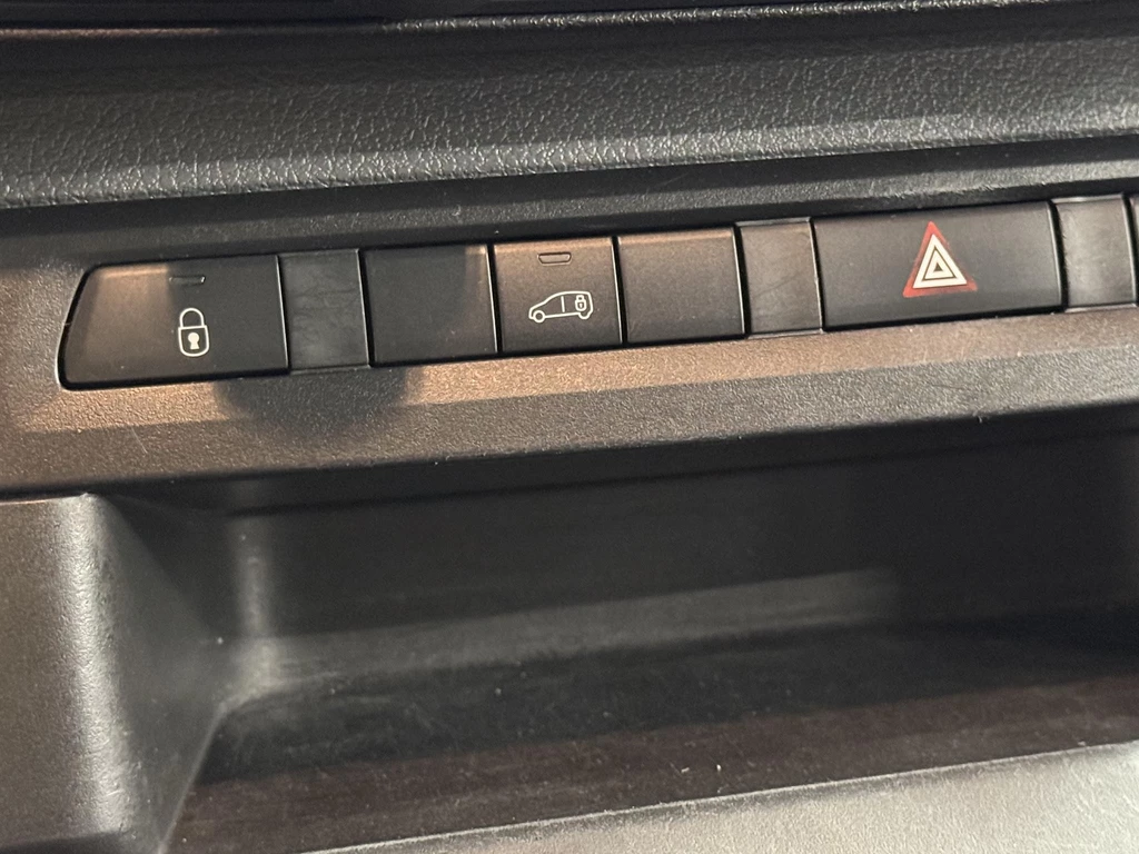 Opel Vivaro – foto 30