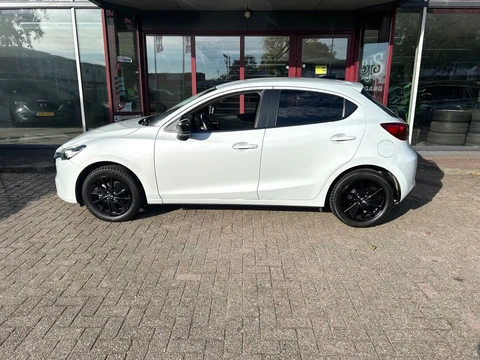 Mazda 2 1.5 E-SA-G HOMURA