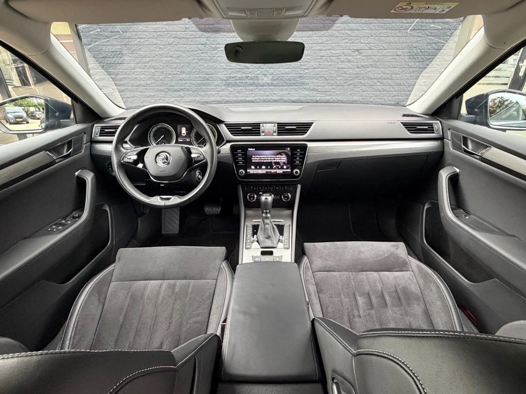 Škoda Superb – foto 11