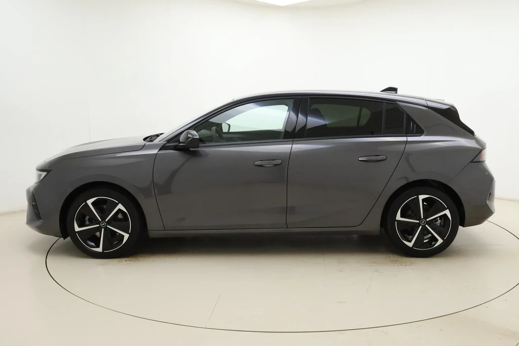 Opel Astra – foto 2