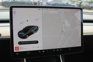 Tesla Model 3 – thumbnail 15