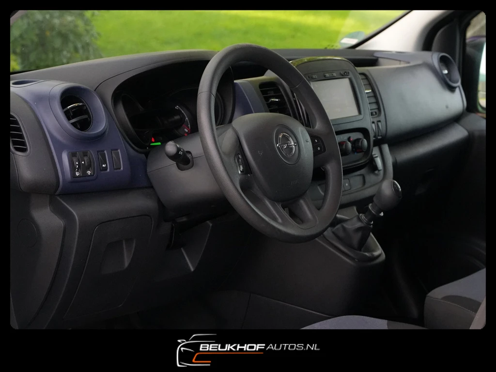 Opel Vivaro – foto 23
