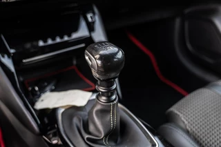 Peugeot 208 – thumbnail 32