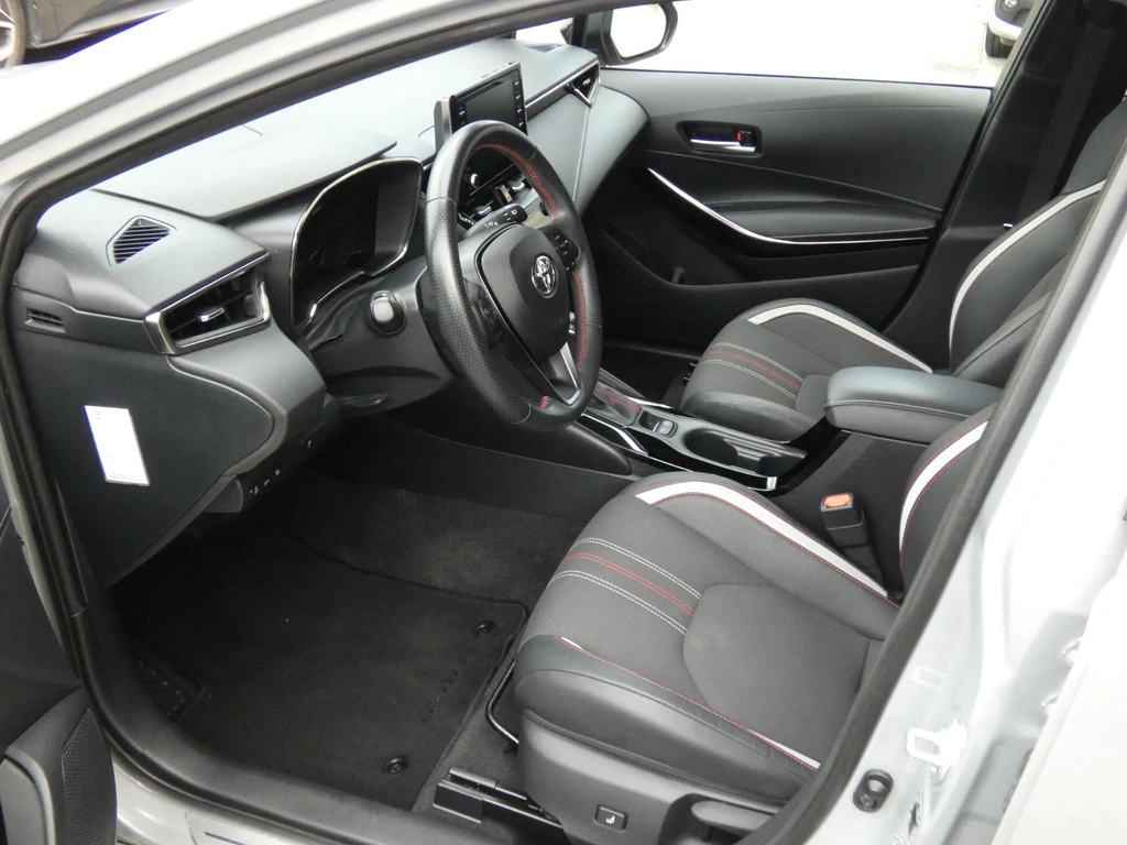 Toyota Corolla Touring Sports – foto 8