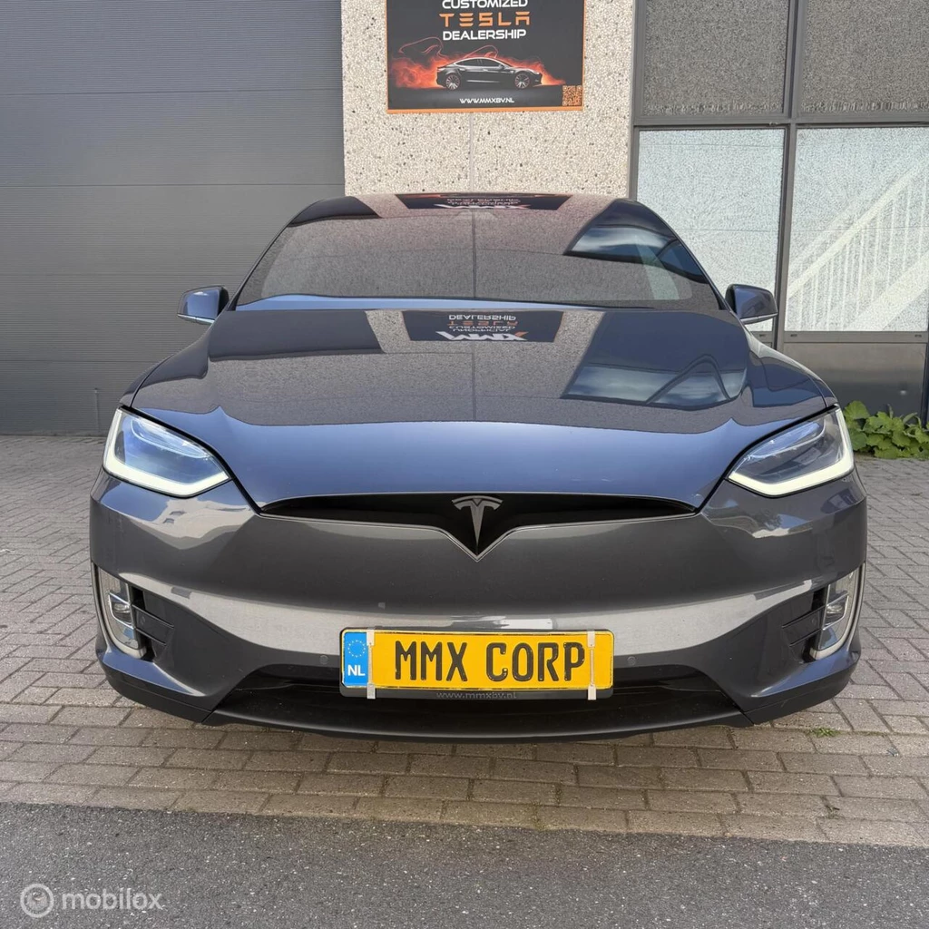 Tesla Model X – foto 9