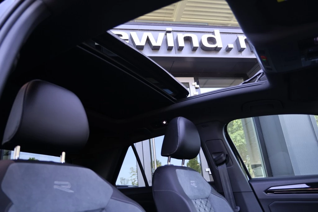 Volkswagen T-Roc – foto 11