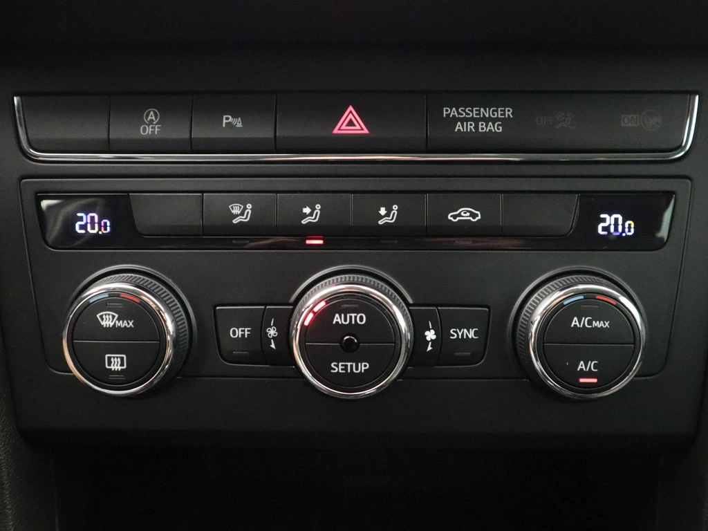 SEAT Leon – foto 26