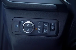 Ford Kuga – thumbnail 28