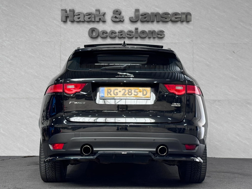 Jaguar F-PACE – foto 4