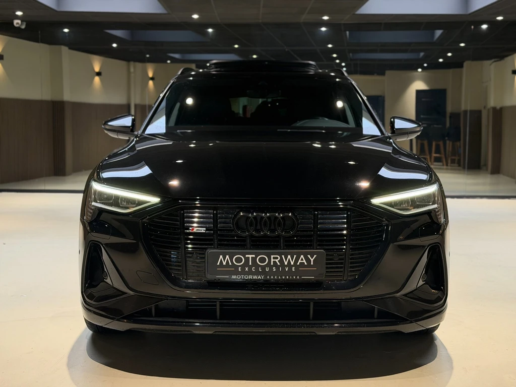 Audi e-tron – foto 8