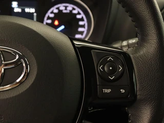 Toyota Yaris – thumbnail 23