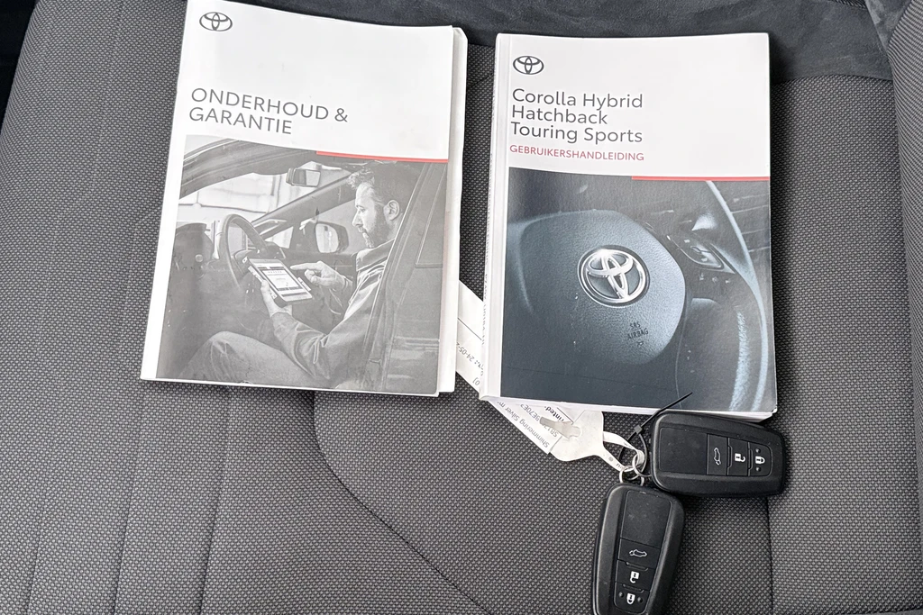 Toyota Corolla Touring Sports – foto 33