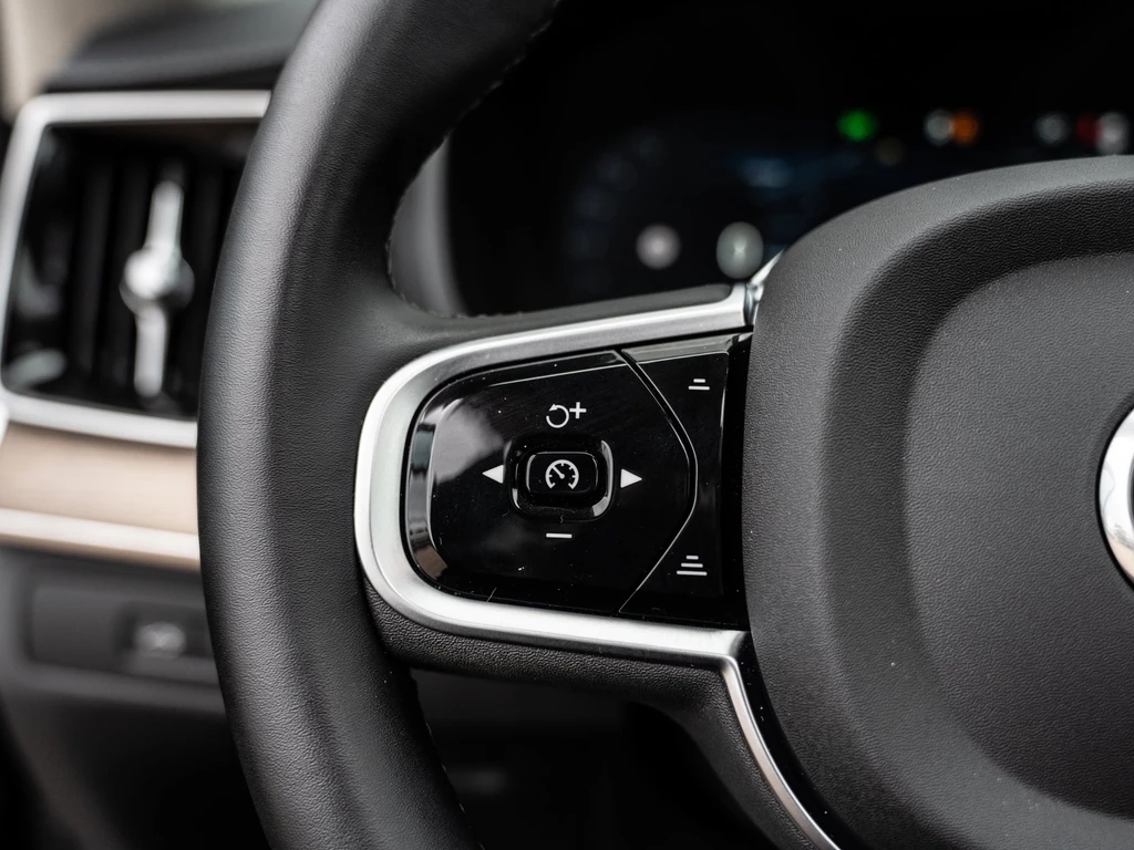 Volvo XC90 – foto 42
