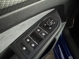 Volkswagen Golf – thumbnail 19