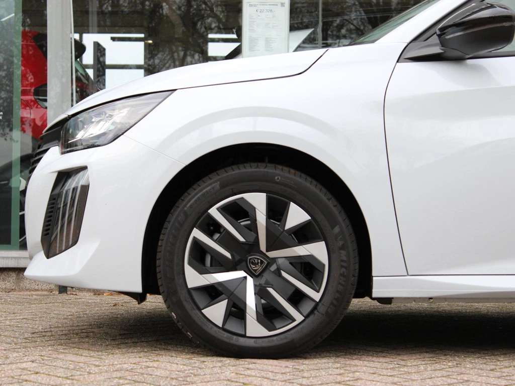 Peugeot 208 – foto 11