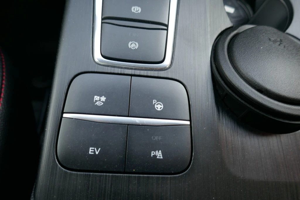 Ford Kuga – foto 40