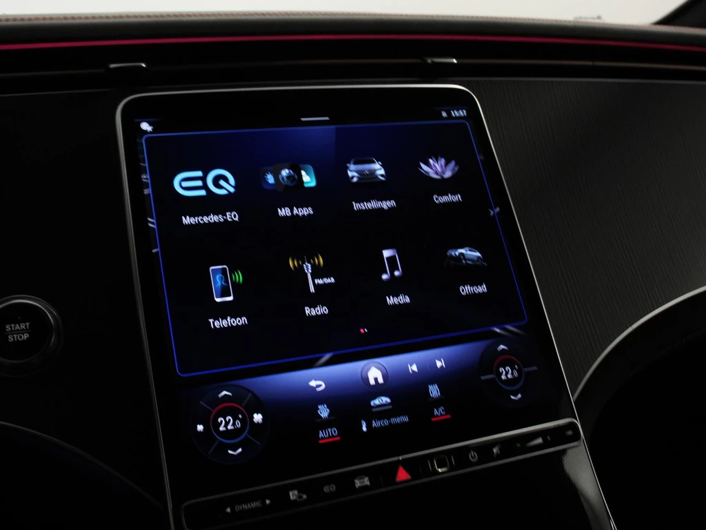 Mercedes-Benz EQE – foto 21