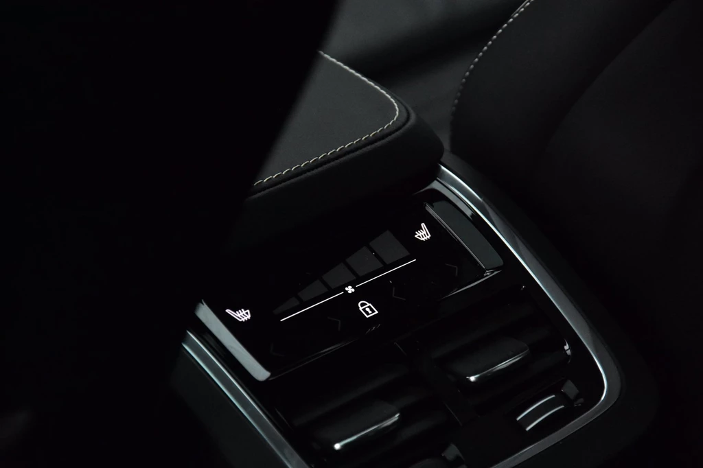 Volvo XC90 – foto 27