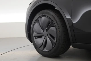 Tesla Model Y – thumbnail 51