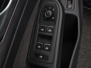 Volkswagen Golf – thumbnail 15