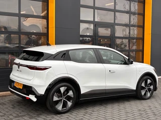 Renault Megane E-Tech – thumbnail 7