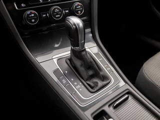 Volkswagen Golf – thumbnail 12