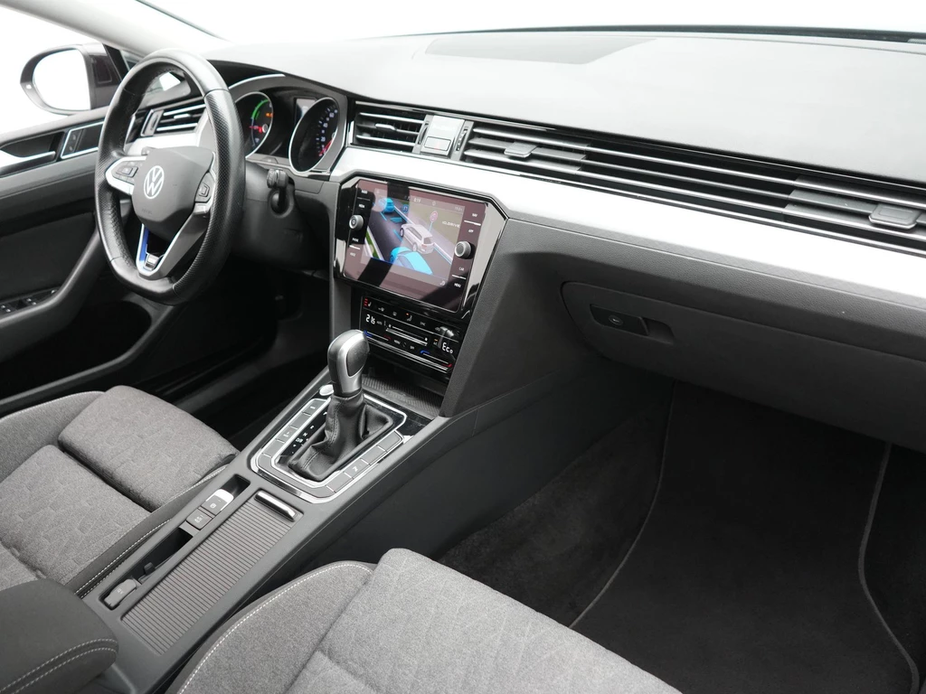 Volkswagen Passat – foto 42