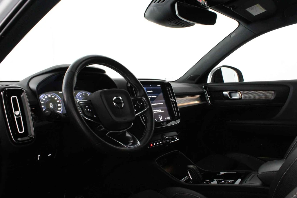 Volvo XC40 – foto 14