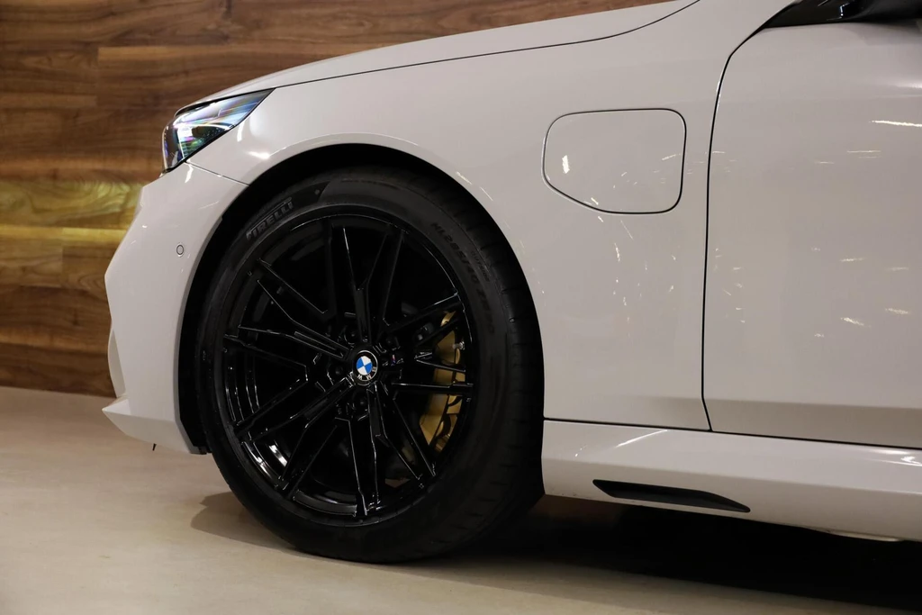 BMW M5 – foto 31