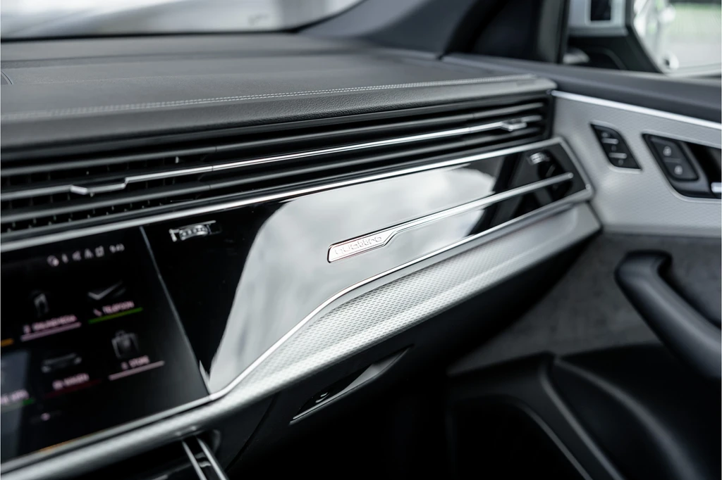Audi Q8 – foto 34
