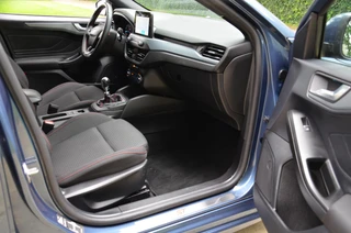 Ford Focus – thumbnail 54