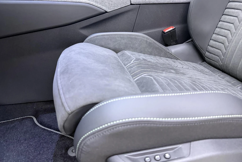 Peugeot e-3008 – foto 22