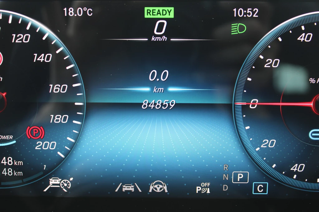 Mercedes-Benz EQC – foto 24
