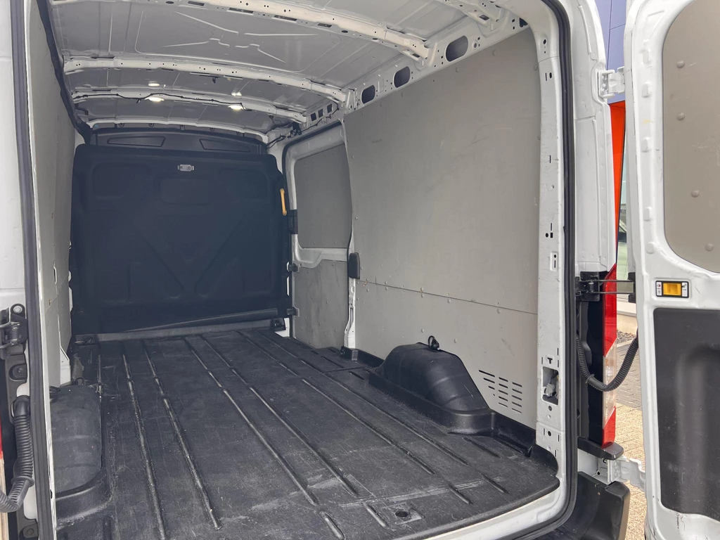 Ford E-Transit – foto 12