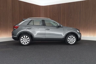Volkswagen T-Roc – thumbnail 5