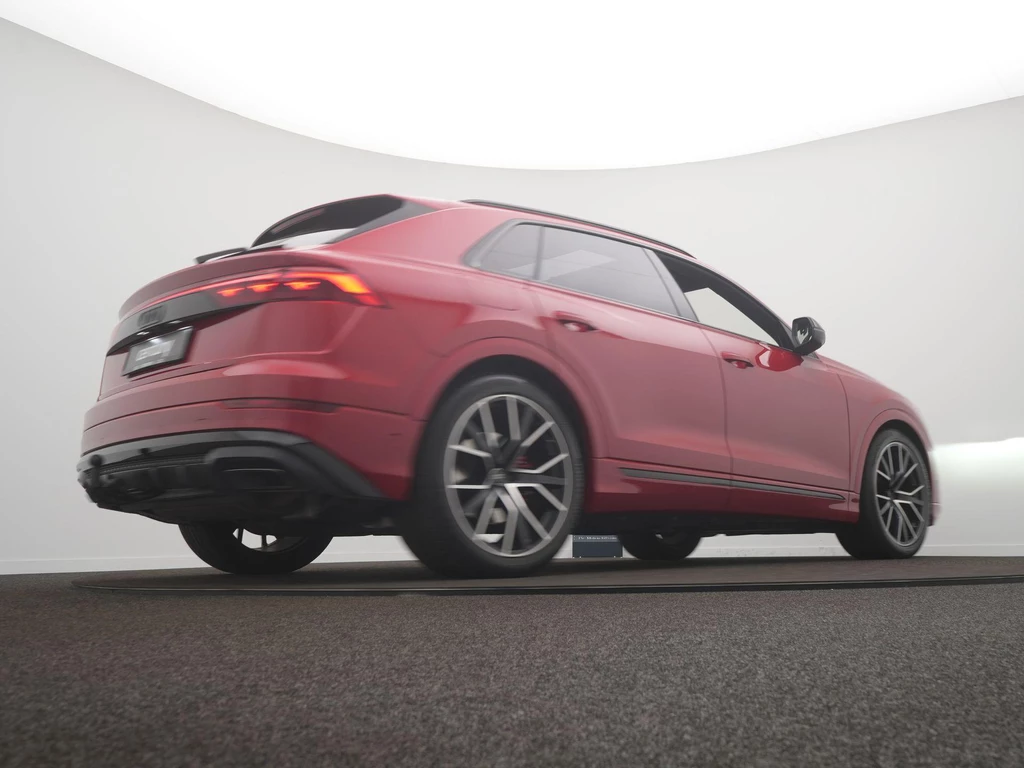 Audi Q8 – foto 7