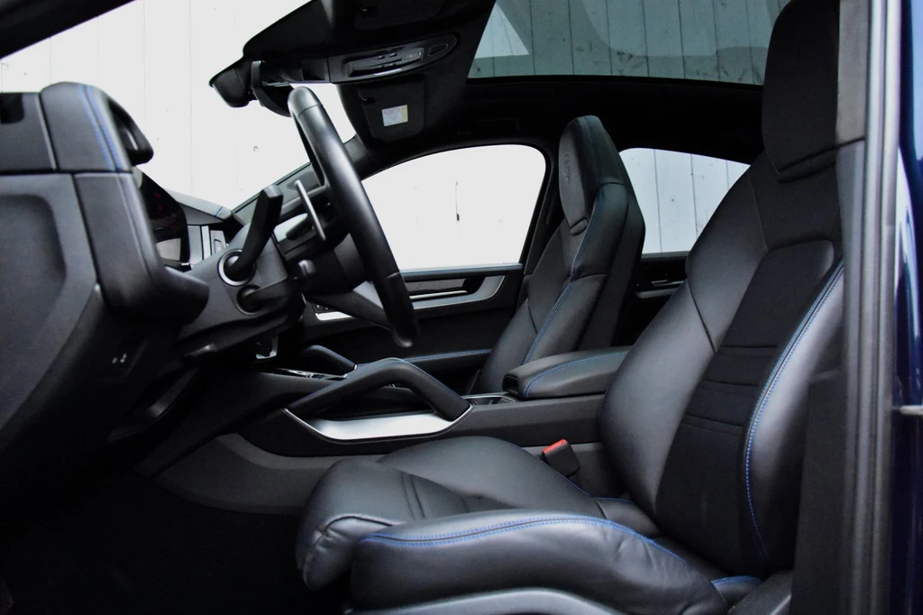 Porsche Cayenne – foto 12