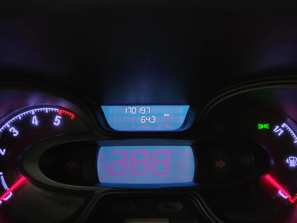 Opel Vivaro – foto 13