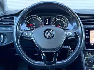 Volkswagen Golf – thumbnail 12