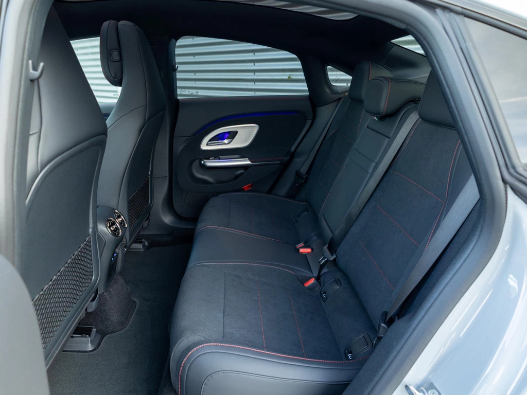 Mercedes-Benz CLA – foto 9