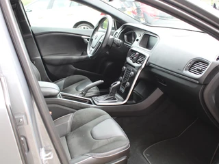 Volvo V40 – thumbnail 12
