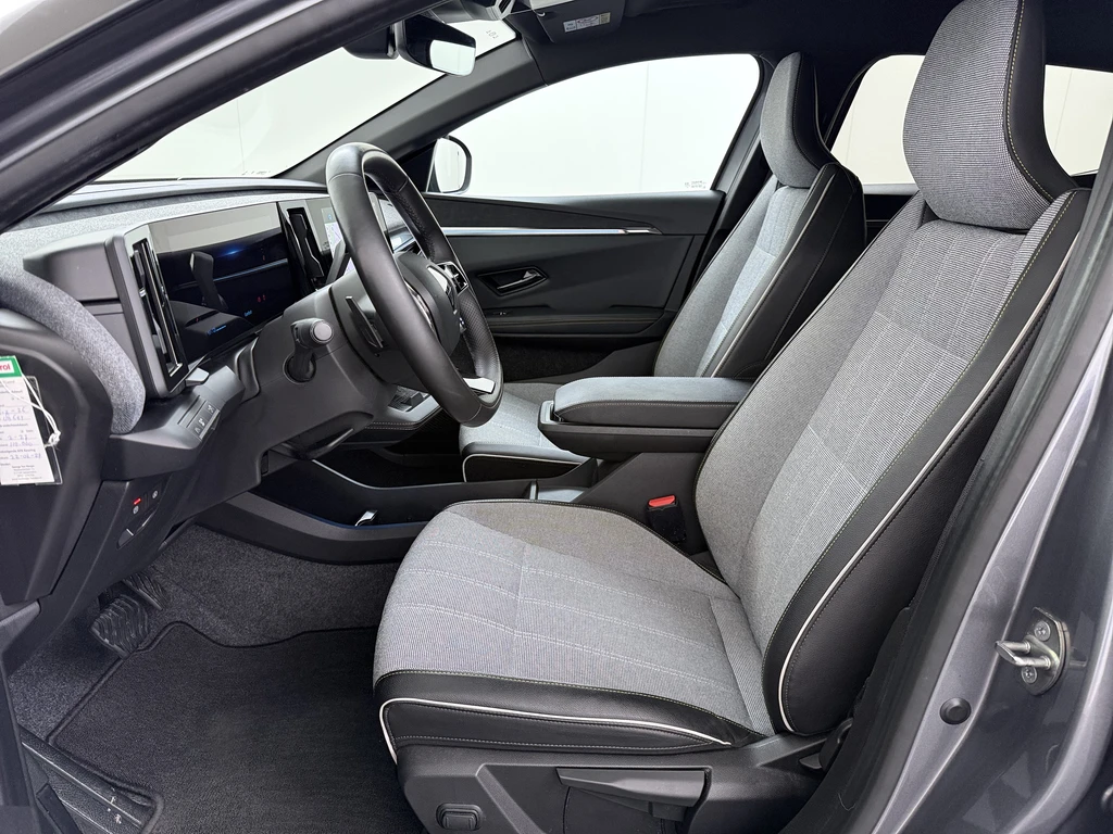 Renault Megane E-Tech – foto 13