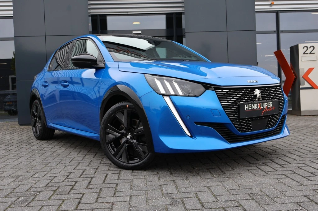 Peugeot 208 – foto 8
