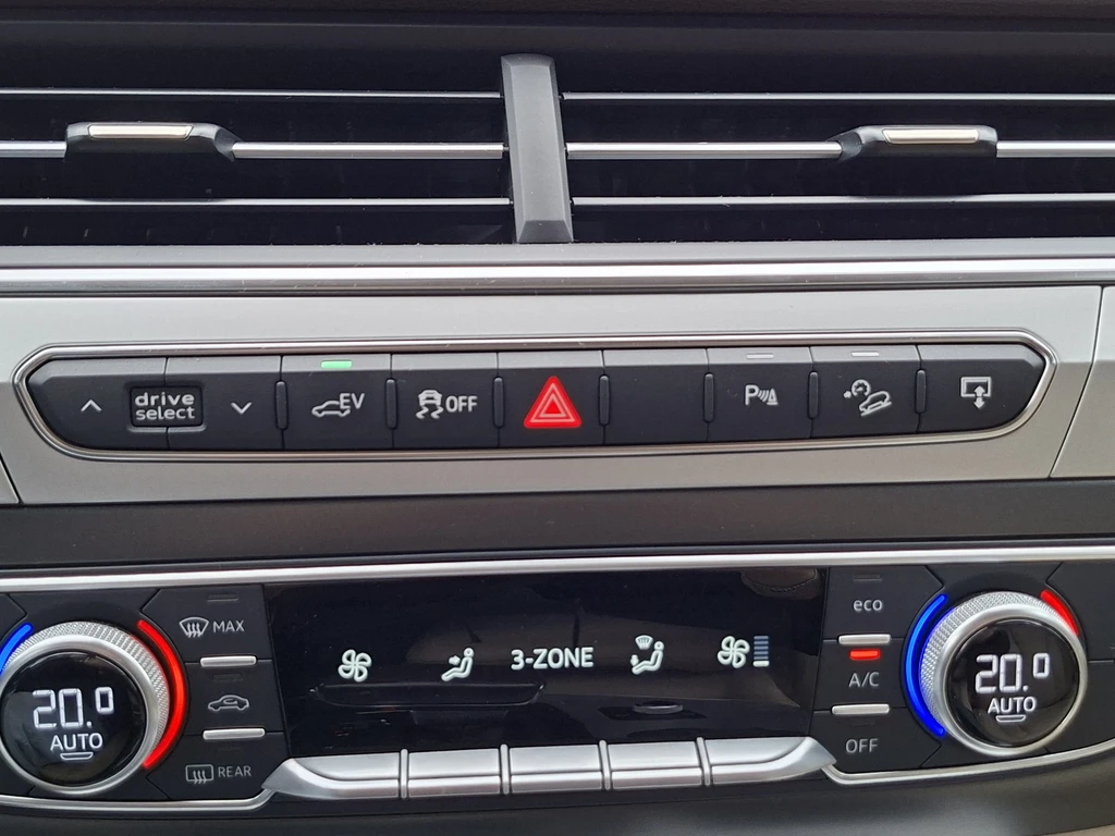 Audi Q7 – foto 71