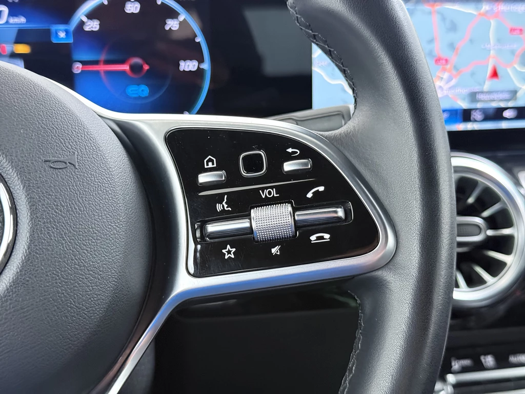 Mercedes-Benz EQA – foto 36