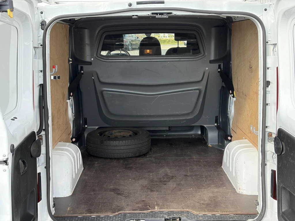 Renault Trafic – foto 16