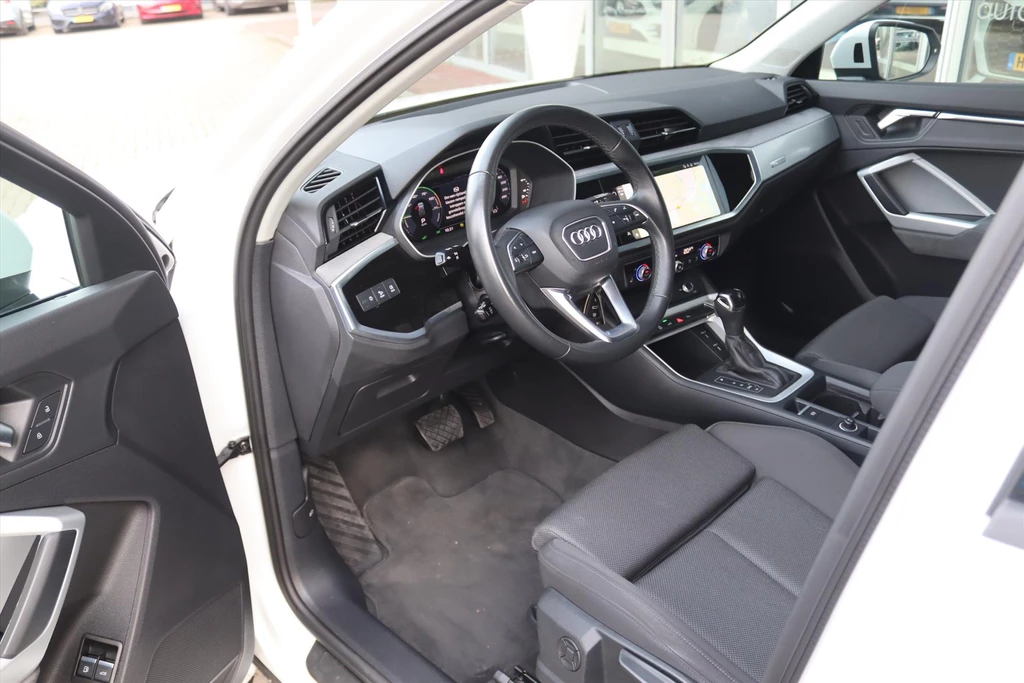 Audi Q3 – foto 12